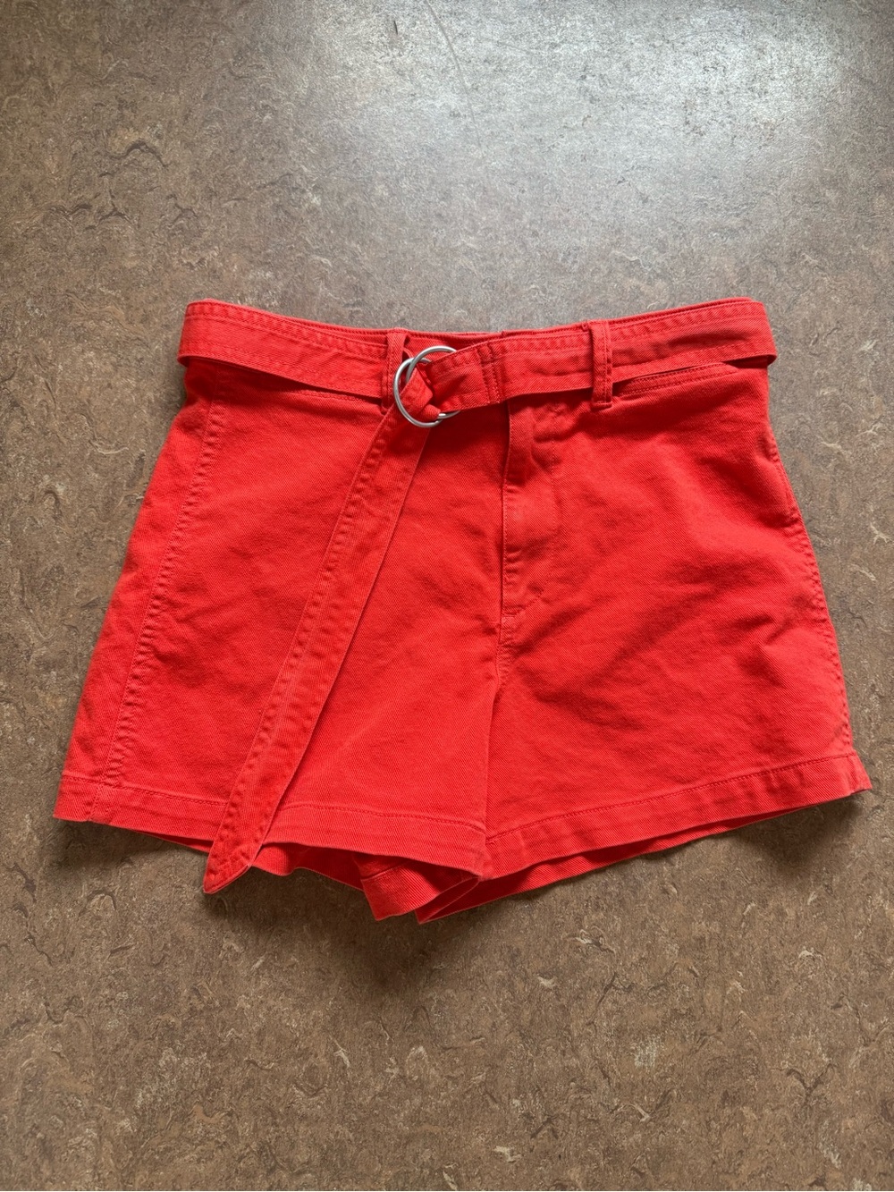 Gap high rise short poppy red